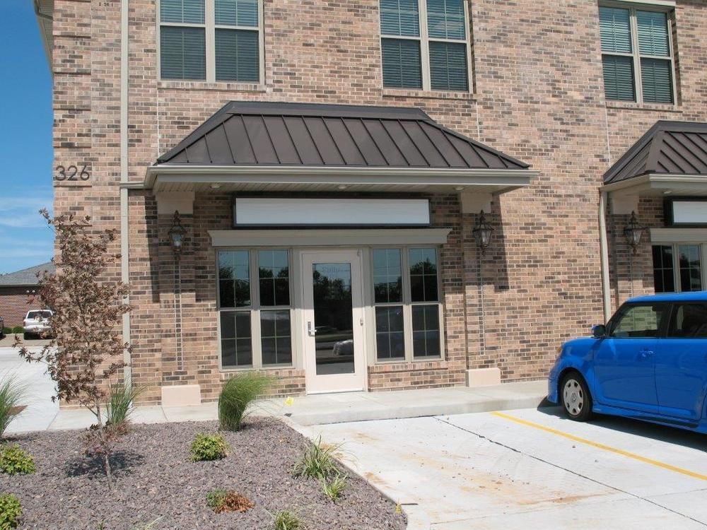 326 S Mount Auburn Rd, Cape Girardeau, MO 63703